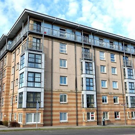 Lovely 2 Bed Apartment Close To Aberdeen Beach! 외부 사진