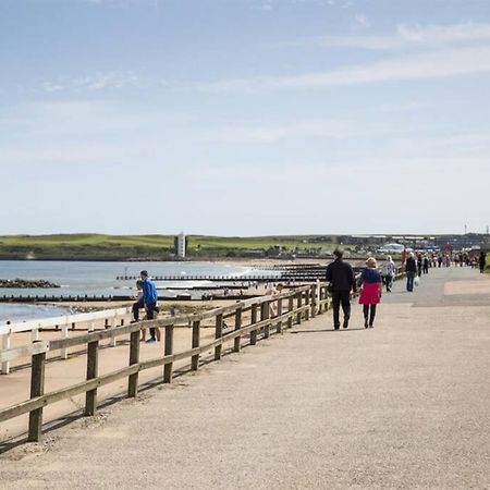 Lovely 2 Bed Apartment Close To Aberdeen Beach! 외부 사진